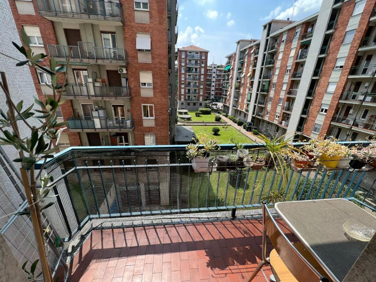 Appartamento 3 Camere Milano Centro Luaran gambar